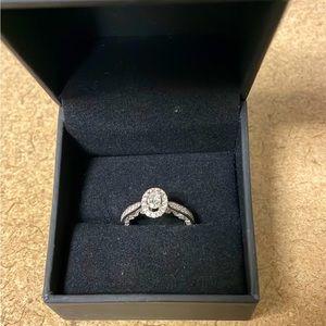 Size 7 Zale’s Disney Enchanted Ariel engagement ring
